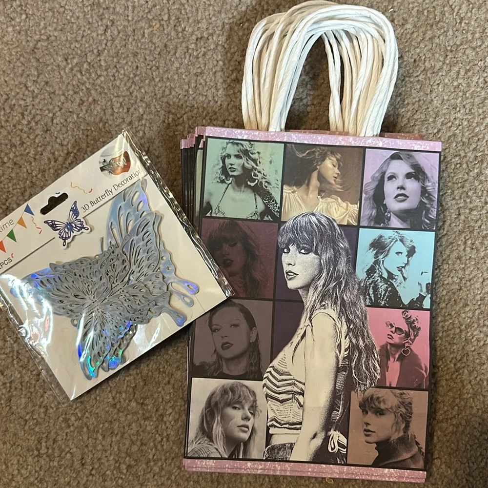 Taylor Swift 12 gift bags with 12 pcs 3D butterflies decoration